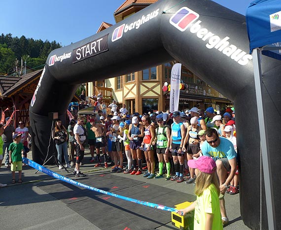 Biegacz z Kamienia Pomorskiego na biegu 3 x �nie�ka = 1 x Mont Blanc