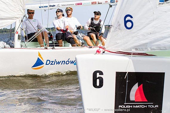 David Gilmour zwyci�a rund� kwalifikacyjn� Dziwn�w Match Race Trwaj� regaty Polish Match Tour w Dziwnowie