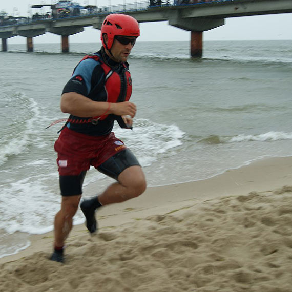 I Szkolenie i Mistrzostwa Pontonowych �odzi Ratowniczych IRB w Mi�dzyzdrojach