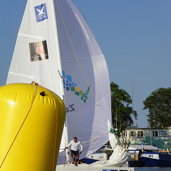 Dziwn�w Match Race