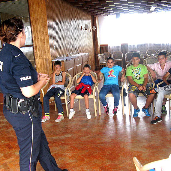 Wsp�lne kontrole policji i Sanepidu. Sprawdzali bezpiecze�stwo dzieci na wakacjach 