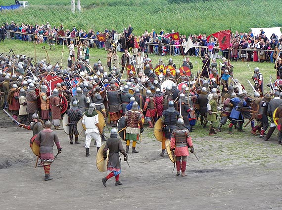 W Wolinie trwa XXI Festiwal S�owian i Wiking�w. Zobacz film!