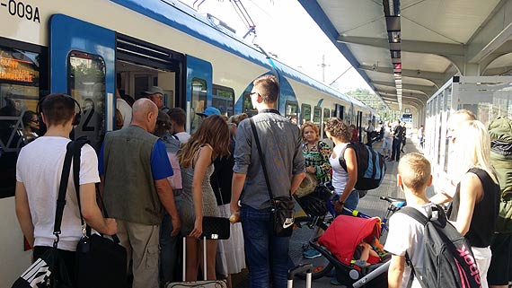 Czytelnik o podróży koleją: Tragedia!