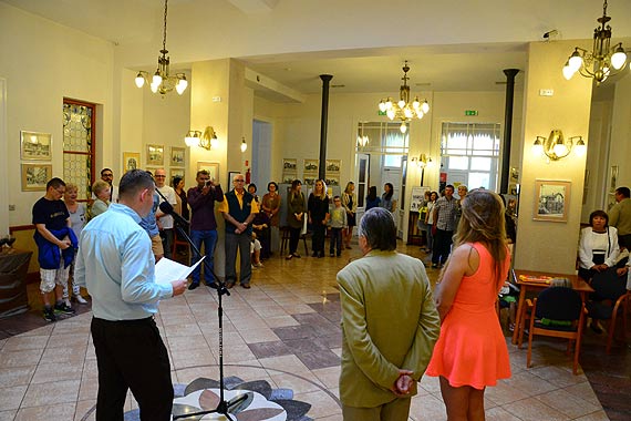 Andrzej Fory�- artysta, kt�ry potrafi zaczarowa� czas. Wystawa grafiki i fotografii c�rki Karoliny Fory� w Mi�dzyzdrojach