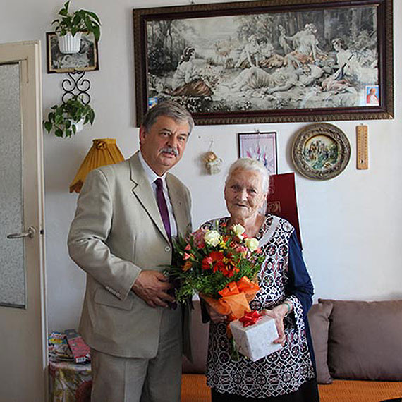 Anna Raupuk z Rzeczyna obchodzi�a jubileusz 90 urodzin!