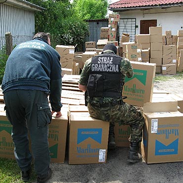 Odkryli tajny magazyn papieros�w