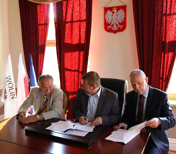 Podpisanie umowy w ramach poddzia�ania „Wsparcie przygotowawcze”