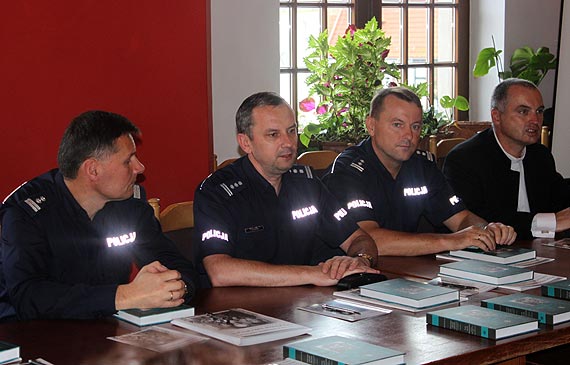 Podsumowanie projektu” Poprawa bezpiecze�stwa zabytk�w sakralnych w powiatach gryfickim, kamie�skim i m. �winouj�ciu"
