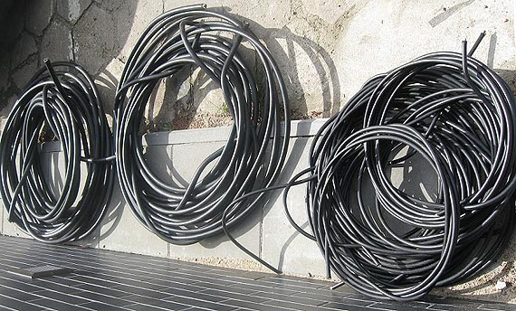 Zatrzymany z�odziej kabli