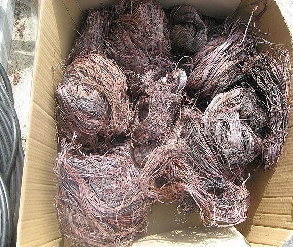 Zatrzymany złodziej kabli