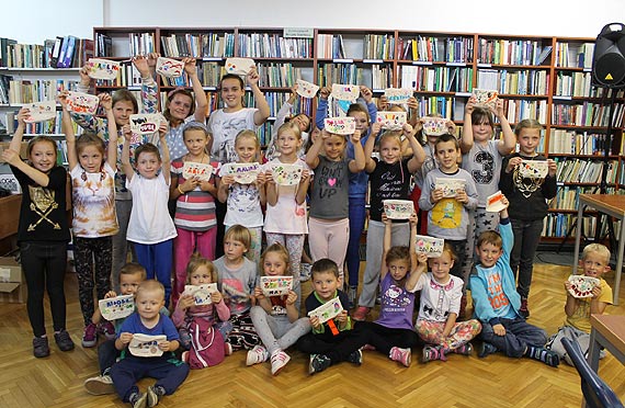 Rodzinne warsztaty plastyczne „WITAJ SZKO�O”
