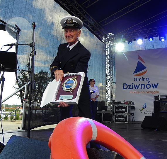 Dzi�kuj� panu burmistrzowi �e mnie zaprosi� na otwarcie tak wa�nej inwestycji...
