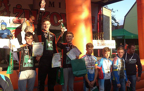 Kolarze Baszty Golczewa triumfowali w G�ogowie