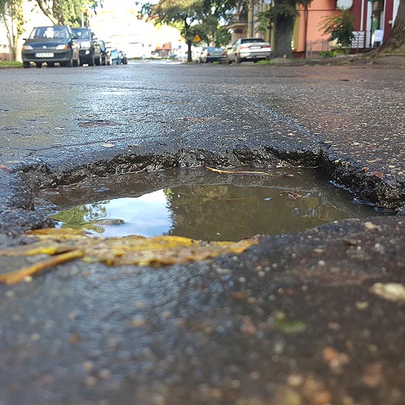 Kiedy znikn� dziury i wyrwy na ulicy Jedno�ci Narodowej