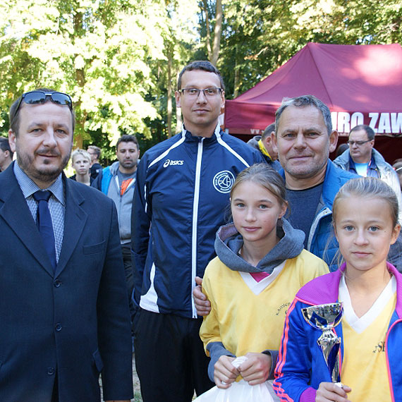 Sztafetowe biegi przełajowe w Dziwnowie