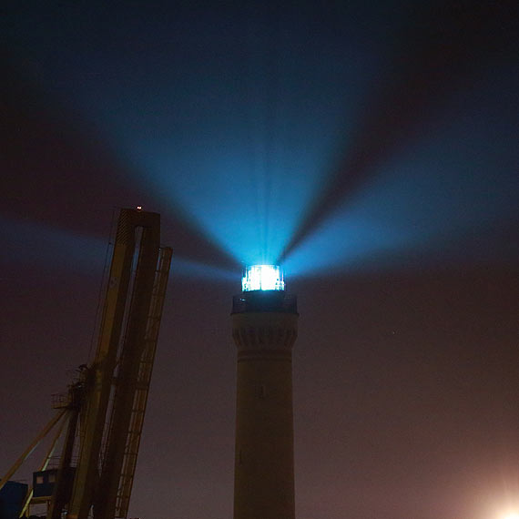 Latarnia morska wkr�tce rozb�y�nie nowym �wiat�em- trwa testowanie 