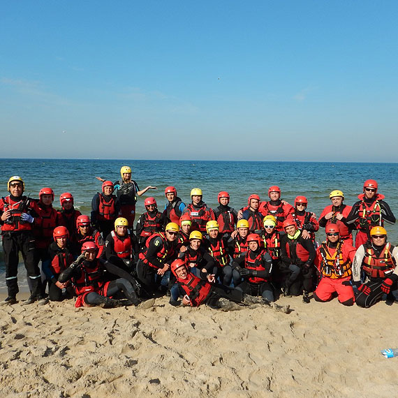 Ratownicy z Mi�dzyzdroj�w szkolili si� z obs�ugi skutera ratowniczego