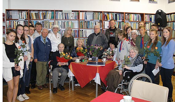 „Pami�� zmar�ym, �yj�cym pojednanie”