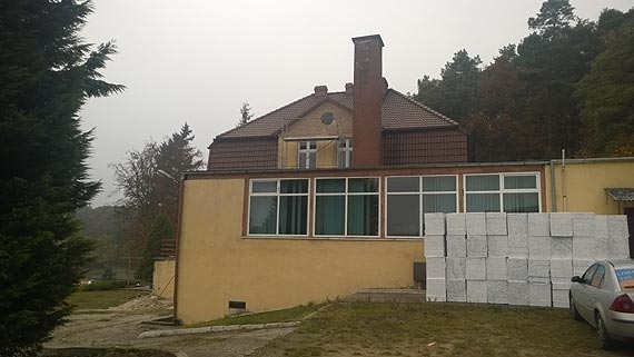 Waldemar Dubrawski odpowiada na maile naszych Czytelnik�w w sprawie remontu domu dziecka w Wise�ce