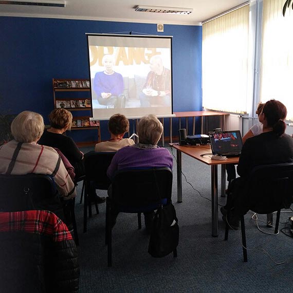Biblioteka w Kamieniu - spotkanie online 5.11.2015
