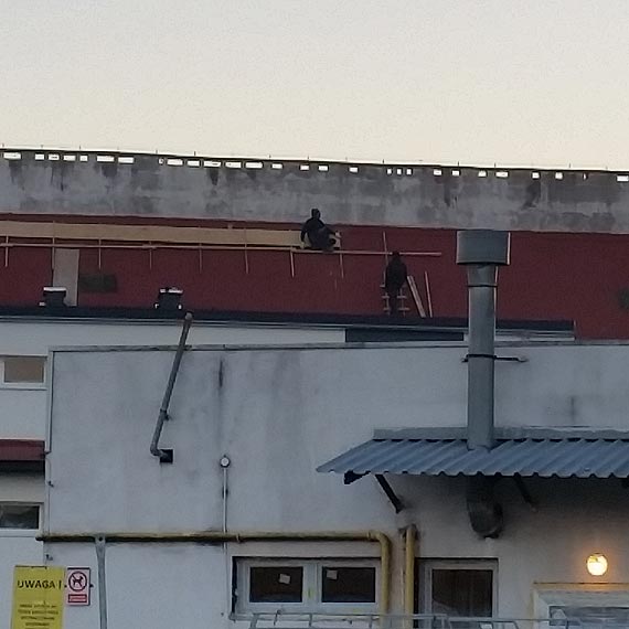 Uczniom podstawwki w wierznie bdzie cieplej. Gmina ociepla budynek