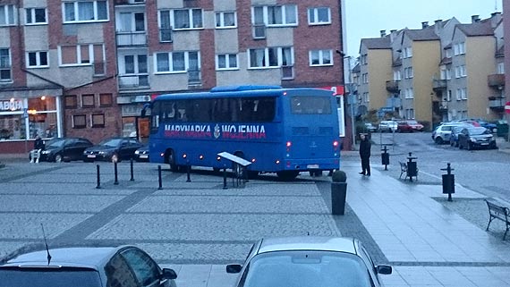 R�wnaj krok! Z parkingu za daleko?