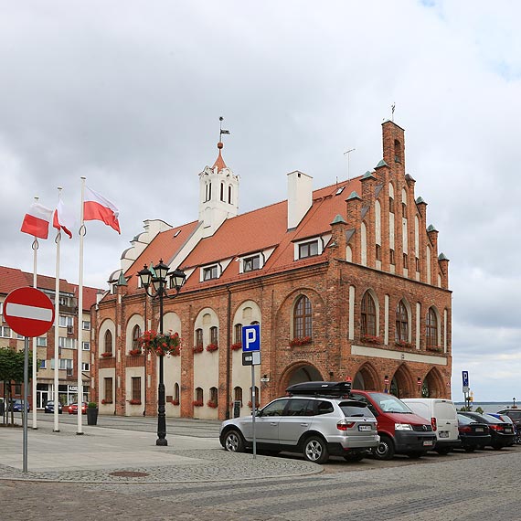 Zad�u�ania gminy ci�g dalszy