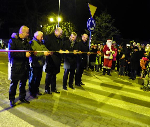 Święty Mikołaj asystował przy otwarciu przebudowanych ulic w Kamieniu Pomorskim