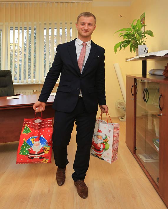 witeczny prezent?  Czy koleeskie wistwo. Radni odwoani z zarzdu 