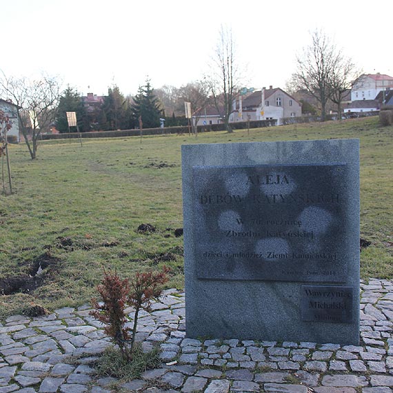 Co z miejscem upamiętniającym zbrodnię katyńską i ofiary katastrofy smoleńskiej