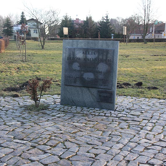 Co z miejscem upamitniajcym zbrodni katysk i ofiary katastrofy smoleskiej