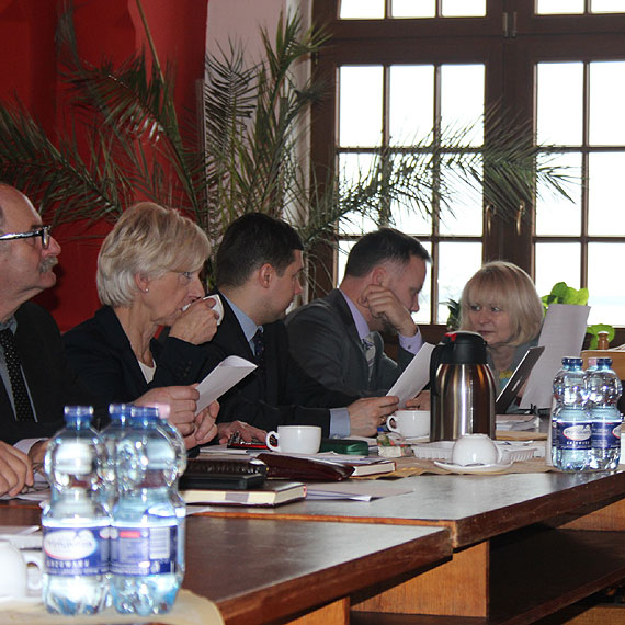 W Kamieniu Pomorskim nowe stawki za dostarczanie wody oraz odprowadzanie ciekw