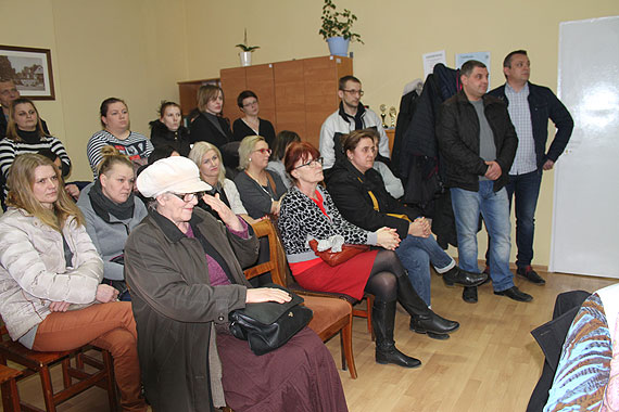 W wierznie radni zadecydowali: Szkoa w Gostyniu zamiast inwestycji drogowych