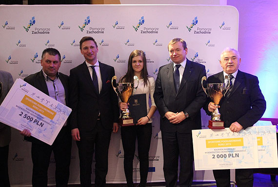Marsza�ek nagrodzi� sportowych czempion�w z wojew�dztwa zachodniopomorskiego