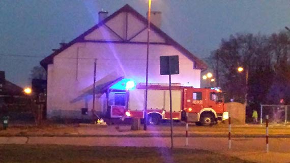 Strach pozosta? Mieszkanka budynku przy ulicy Woliskiej 11 poczua zapach ulatniajcego si gaz...