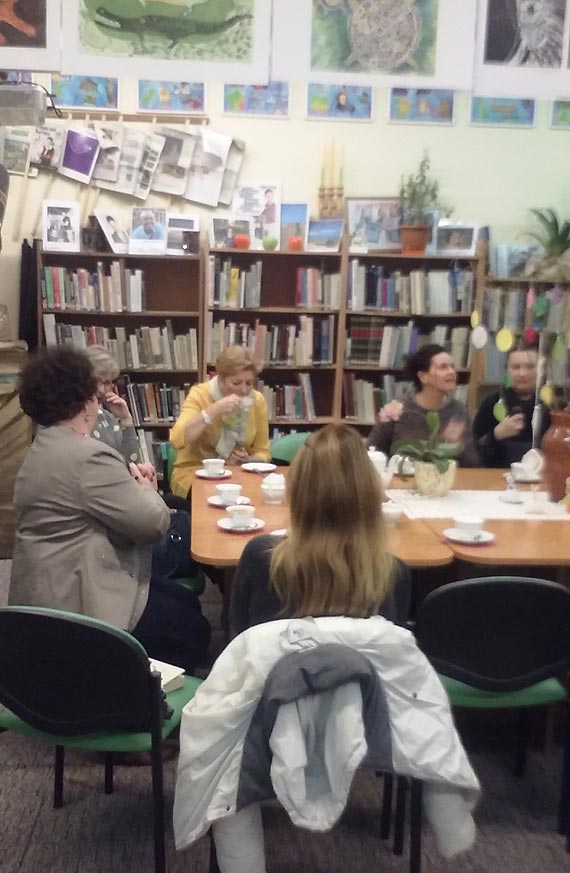 Spotkanie Dyskusyjne Klubu Ksiki w MBP w Dziwnowie