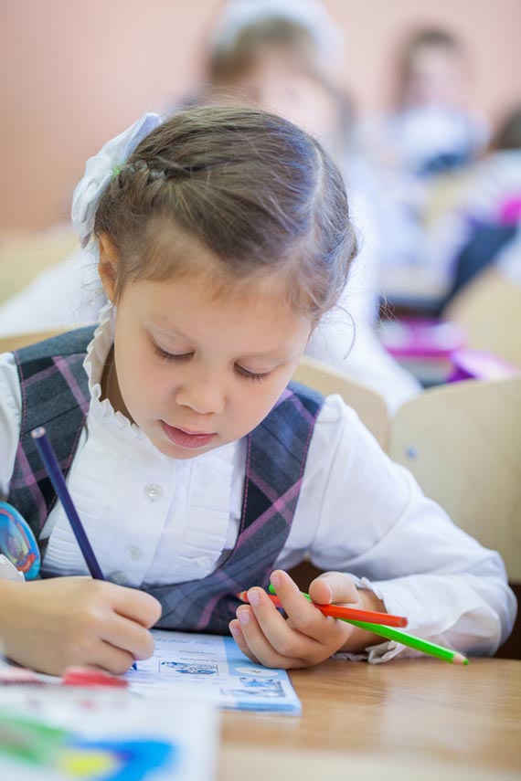 Bd dwie grupy szeciolatkw w przedszkolu