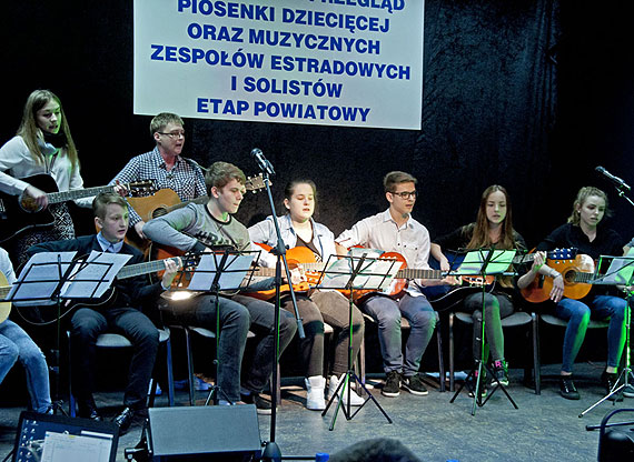 Wojewdzki Przegld Piosenki Dziecicej oraz Solistw i Muzycznych Zespow Estradowych w Kamieniu Pomorskim