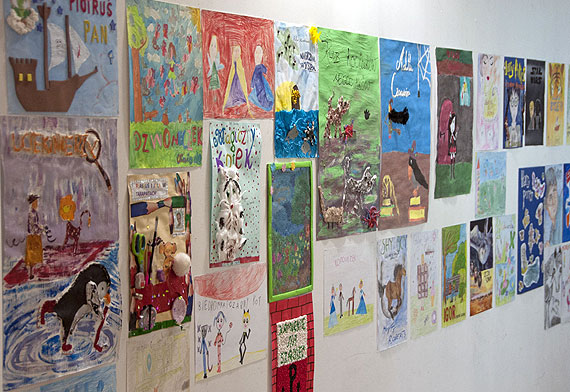 Przegląd twórczości zespołów plastycznych dzieci i młodzieży