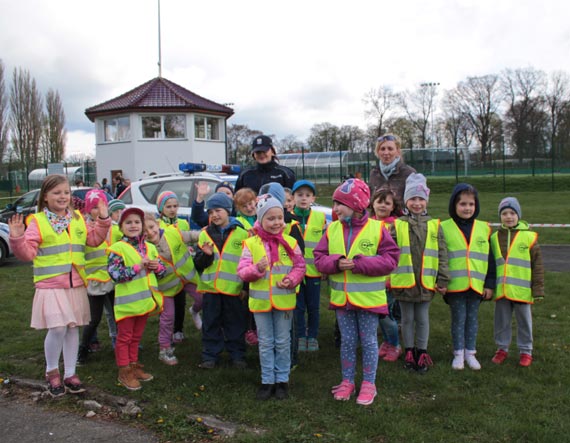 W poniedziaek stadion sportowy w Kamieniu Pomorskim opanowali rowerzyci