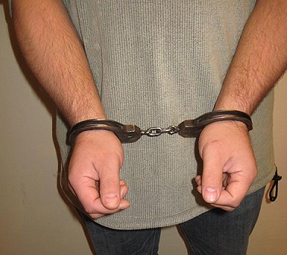 Pomimo sdowego zakazu prowadzenia pojazdw, 23-latek pod wpywem narkotykw wsiad za kko! Zosta zatrzymany w Dziwnwku!