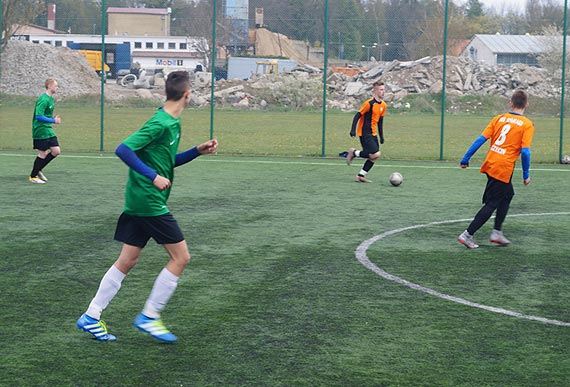 Pikarze z Publicznego Gimnazjum w Wolinie uzyskali awans do Pfinau Wojewdzkiego w Pice Nonej