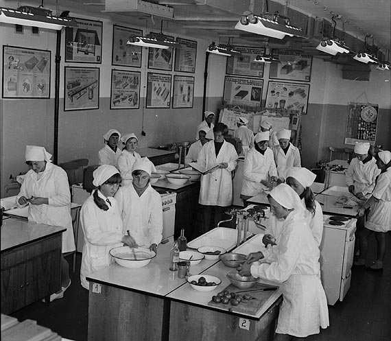 Tak powstawała historia szkoły – 50 lat kamieńskiej zawodówki cz. III