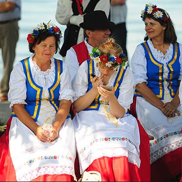 Zespoły ludowe porwały publiczność do tańca