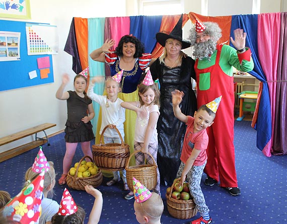 „Zaczarowane jabłuszka” w Przedszkolu „Morskie Skarby”