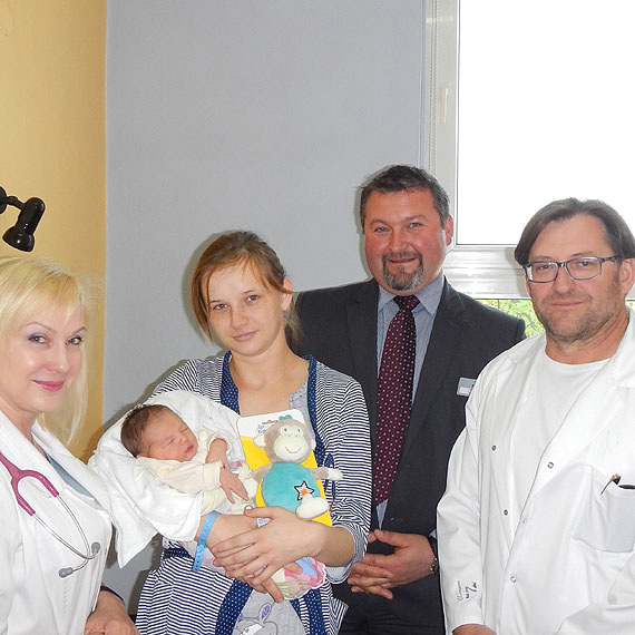 Setne dziecko urodzio si w kamieskim szpitalu! Maa Alicja przysza na wiat 7 maja!