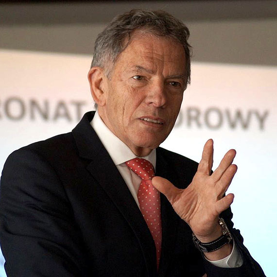 Profesor Dariusz Rosati w Dziwnwku