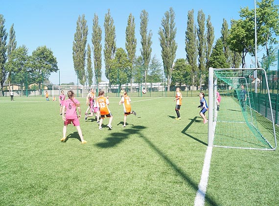 Poznalimy Mistrzw Regionu B w Mini Pice Nonej Dziewczt i Chopcw w ramach Igrzysk Modziey Szkolnej 2015/2016