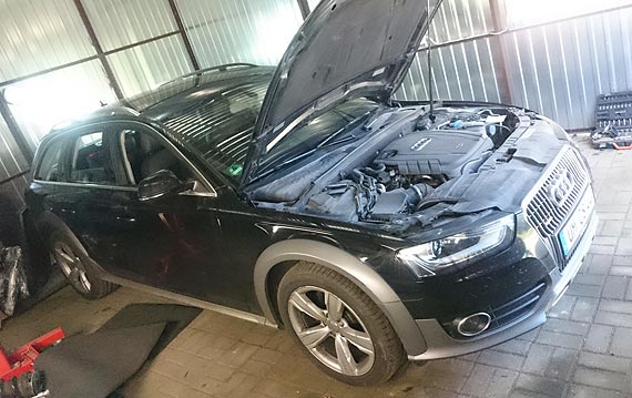 Namierzyli dziupl� i odzyskali luksusowe audi