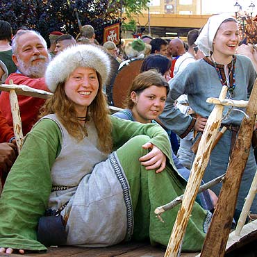 Wolin: Rozpocz�� si� Festiwal S�owian i Wiking�w 